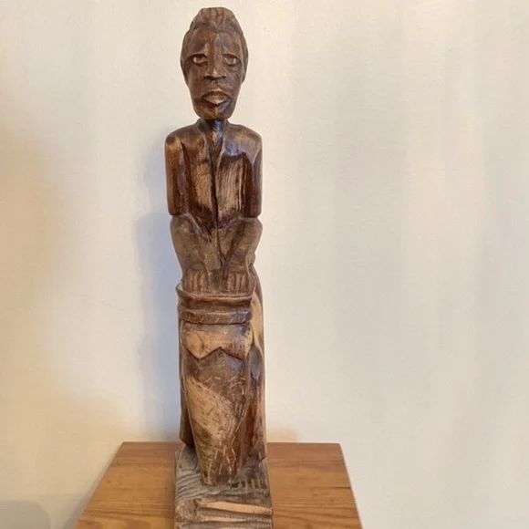 ๐ WOODEN DECOR 2 pc - Picture 2 of 10